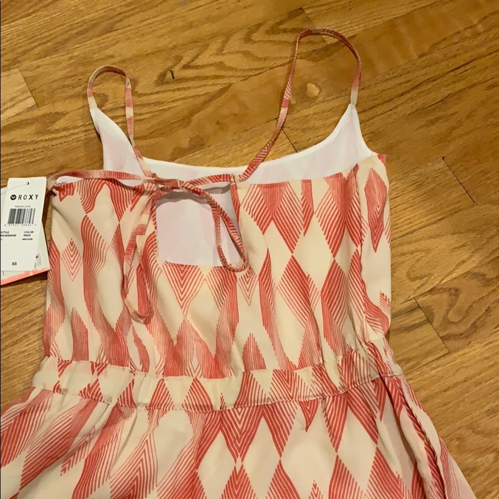NWT Roxy romper - Picture 3 of 4